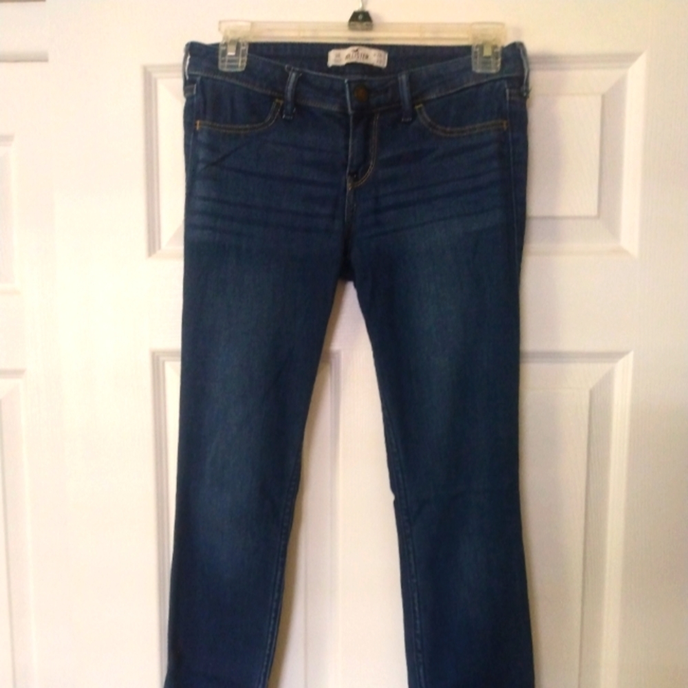Hollister jeans size 3